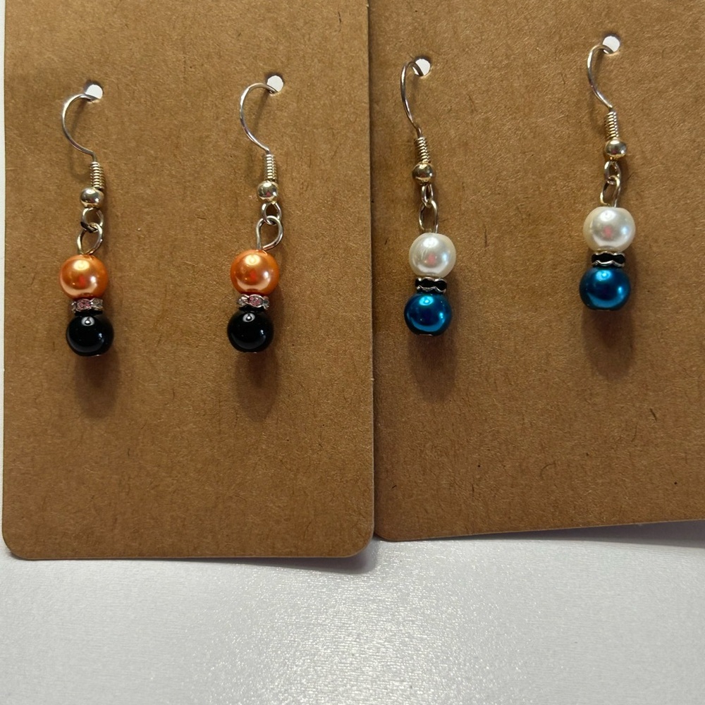 Cute Handmade stylish earrings. Total of 2 sets
Fishhook backing